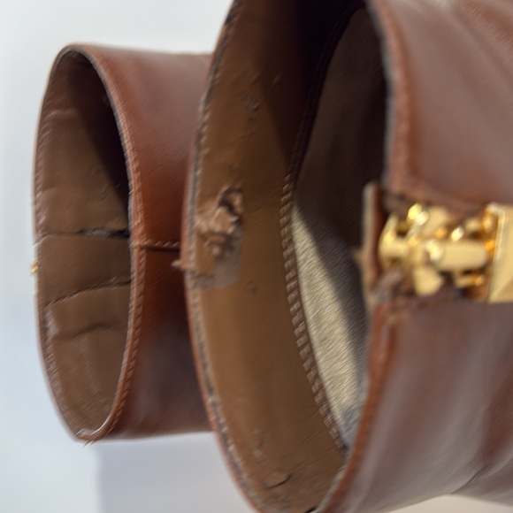 Micheal Kors Size 7 Leather Booties - Picture 6 of 9